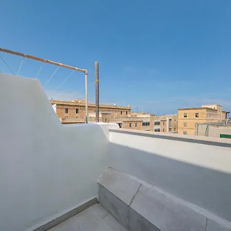 Casa Domenico 6 *